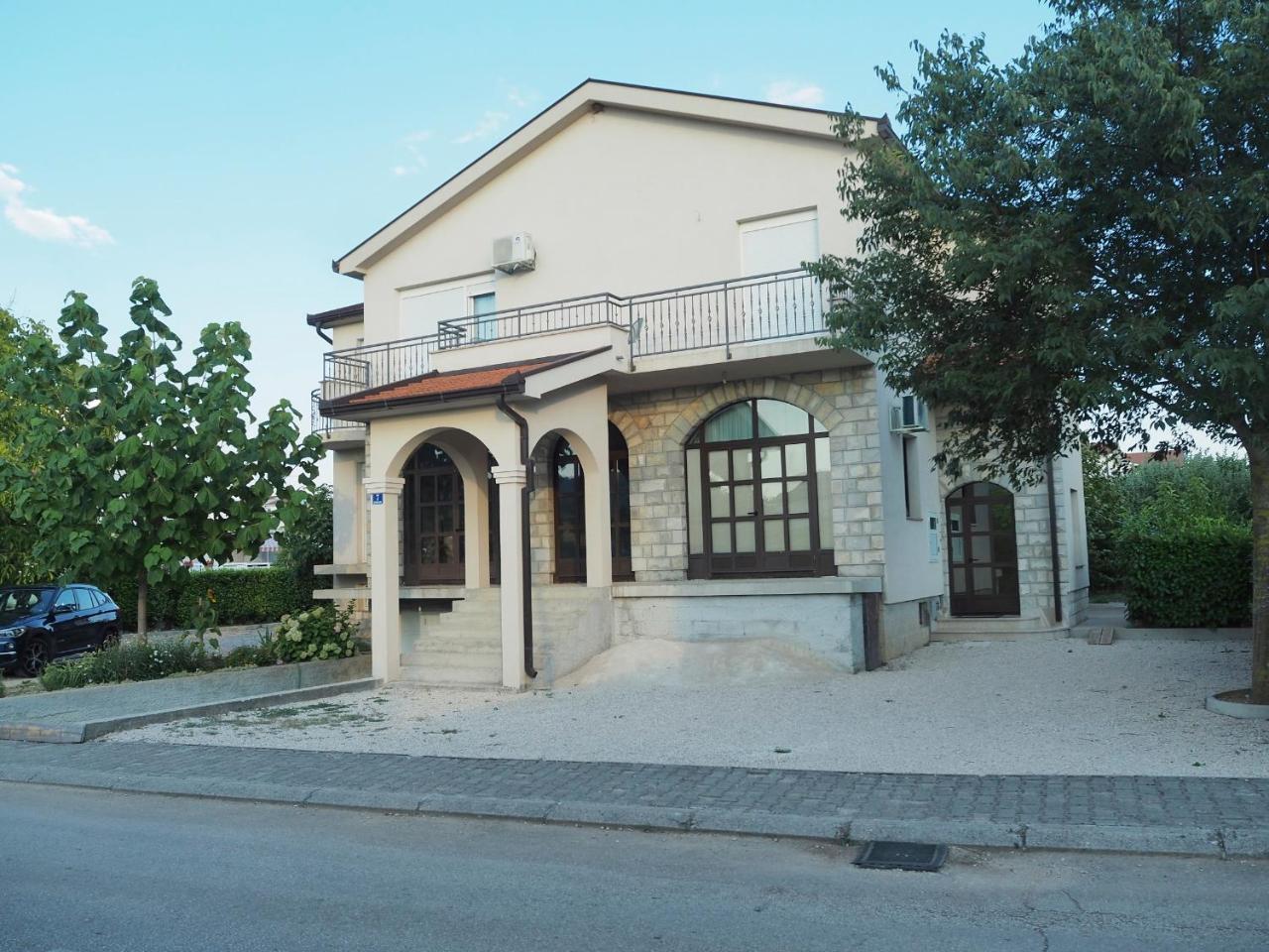 Apartment Ivan-Experience 3 Bedrooms Ljubuški Exterior foto